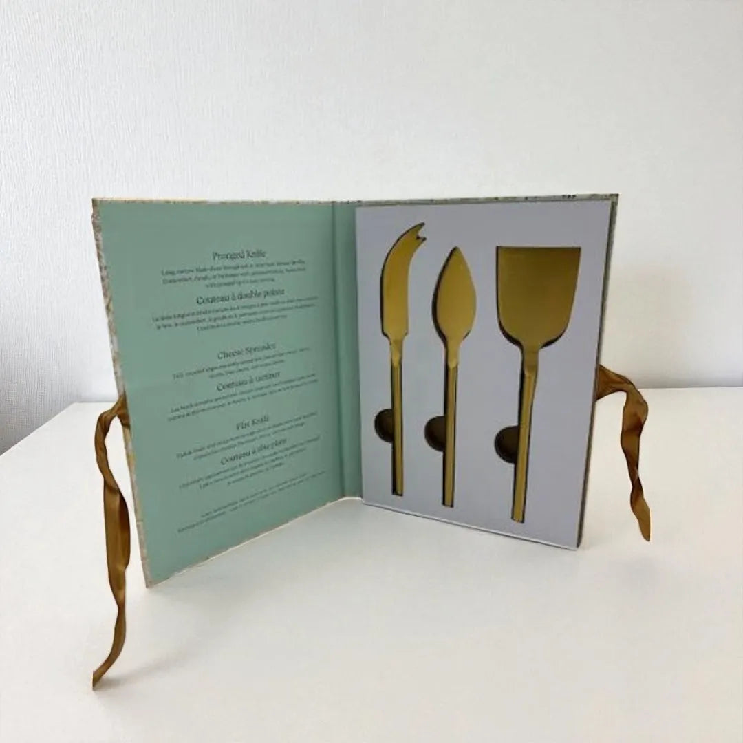 Epicure matte gold point cheese knives set