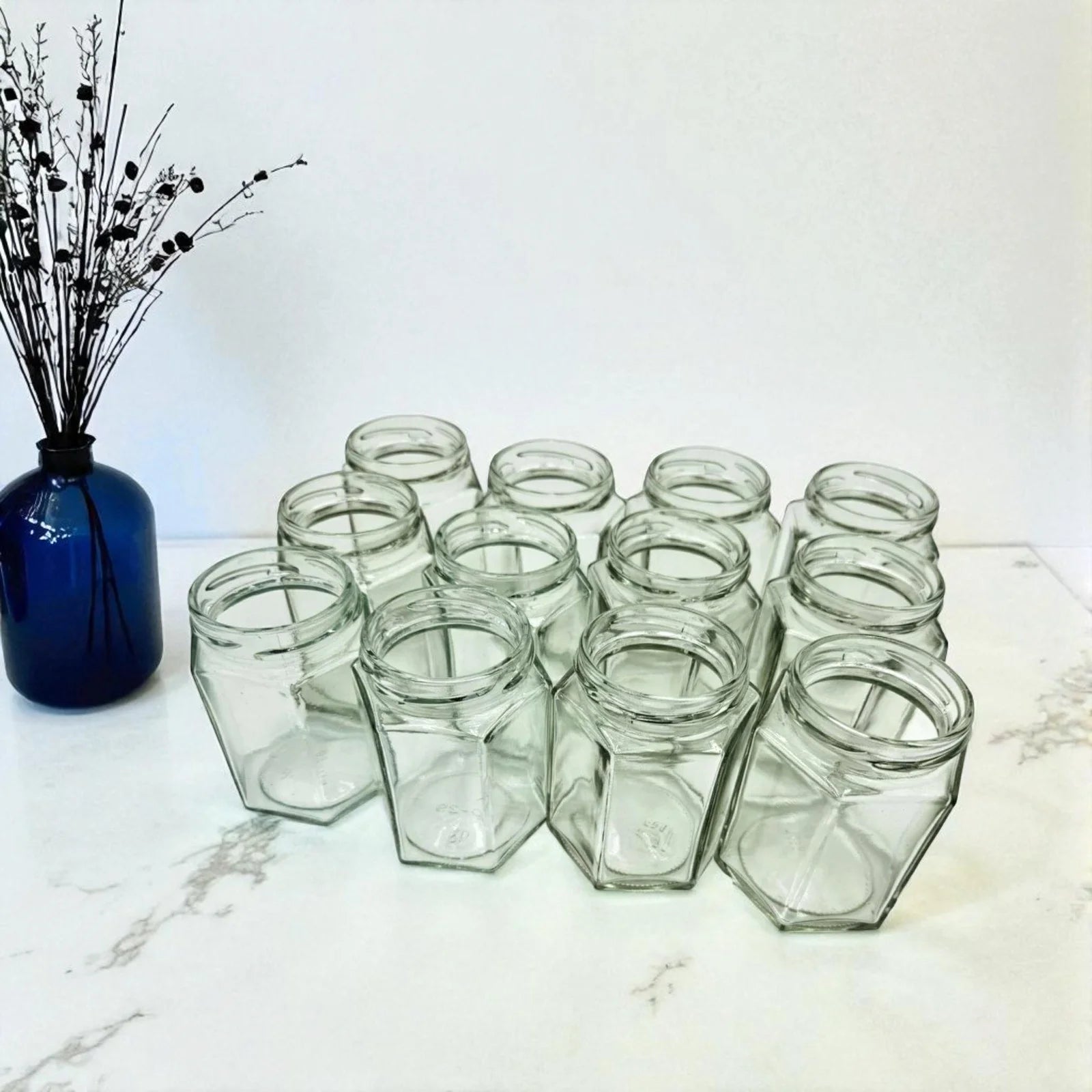 190ml hexagon glass jars with black lids, case of 12