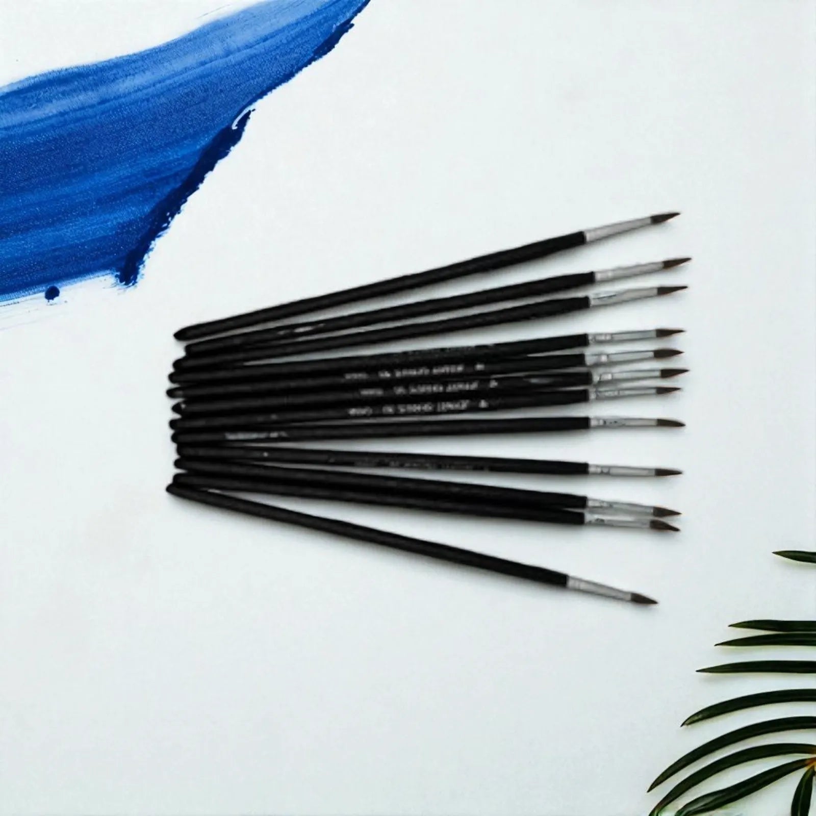 Set of 12 Jepart Series 30 paint brushes, size 4 – new