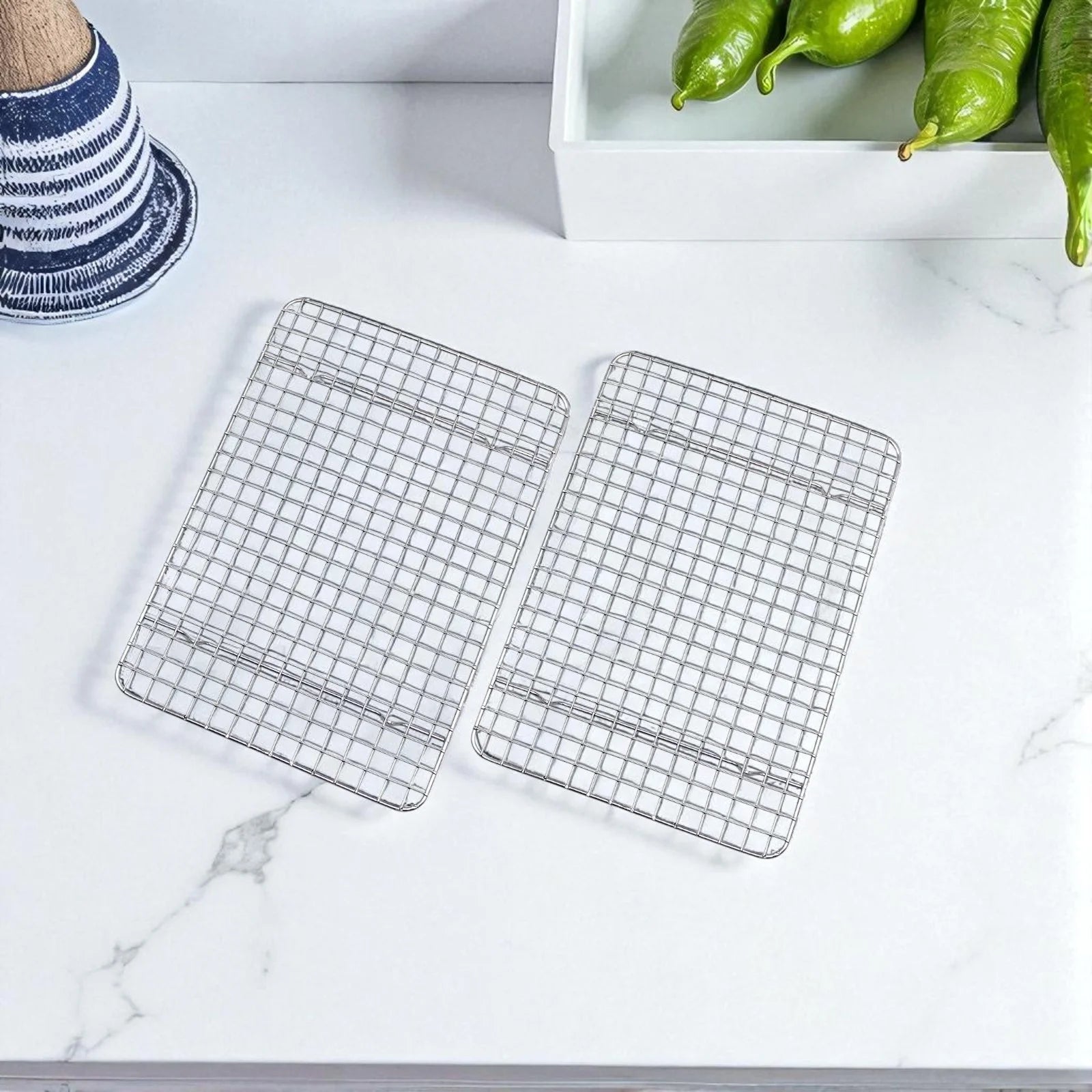 Set of 2 stainless steel cooling racks 30.5x21.5cm by Epicure